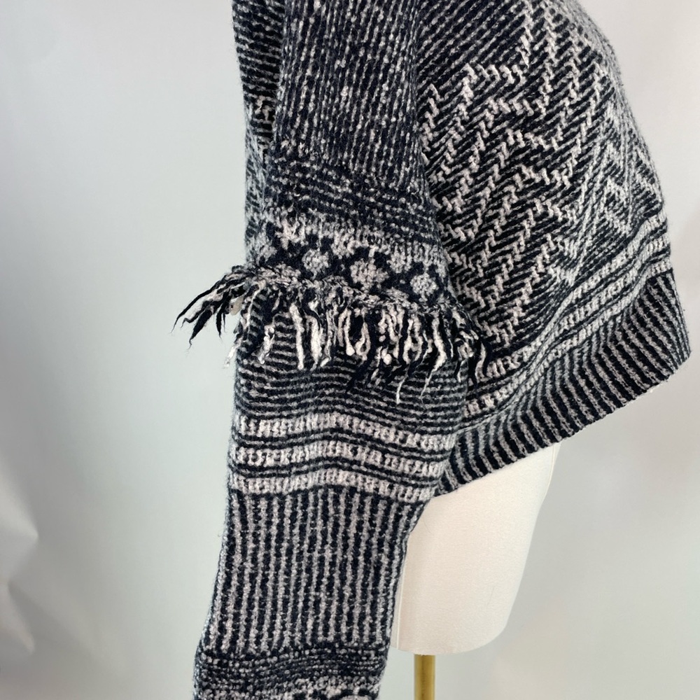 Club Monaco Fringe Turtleneck Sweater, L - Picture 7 of 10